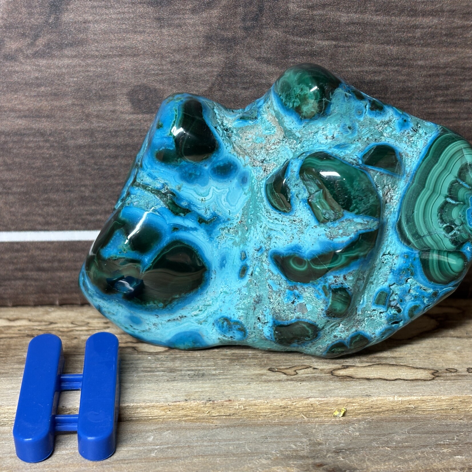 Polished Chrysocolla Crystal – Soothing Blue-Green Stone for Emotional Healing, Inner Peace & Clear Communication – Various Sizes