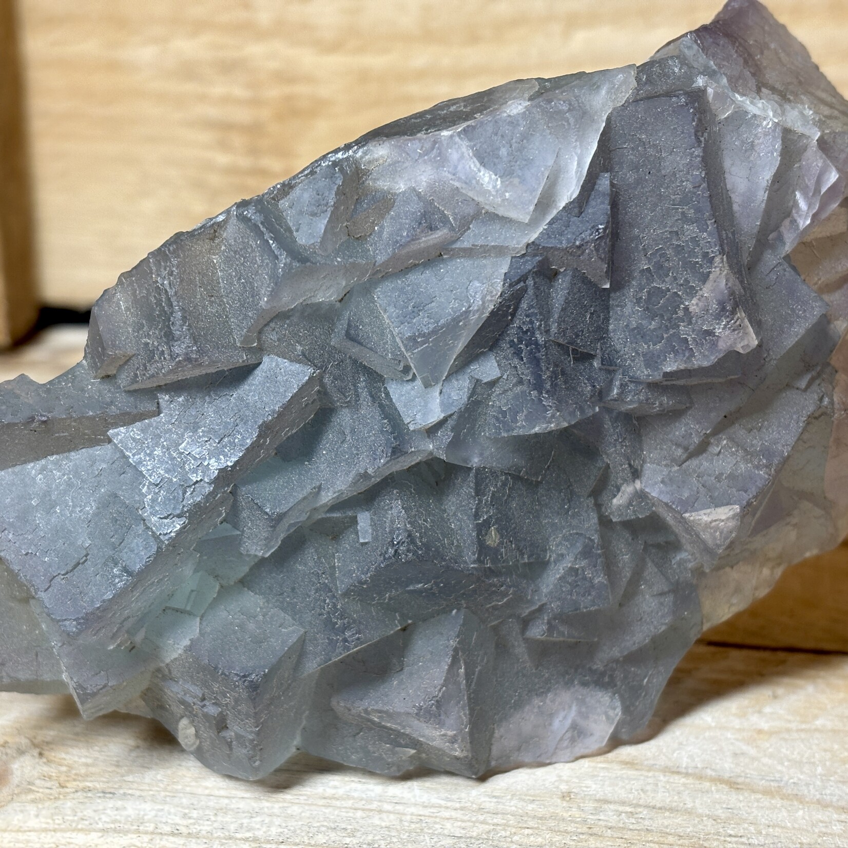 énorme grappe de fluorite verte, grand cristal de fluorite, utile pour le bien-être général, Fluorite vert profond, Fluorite brute