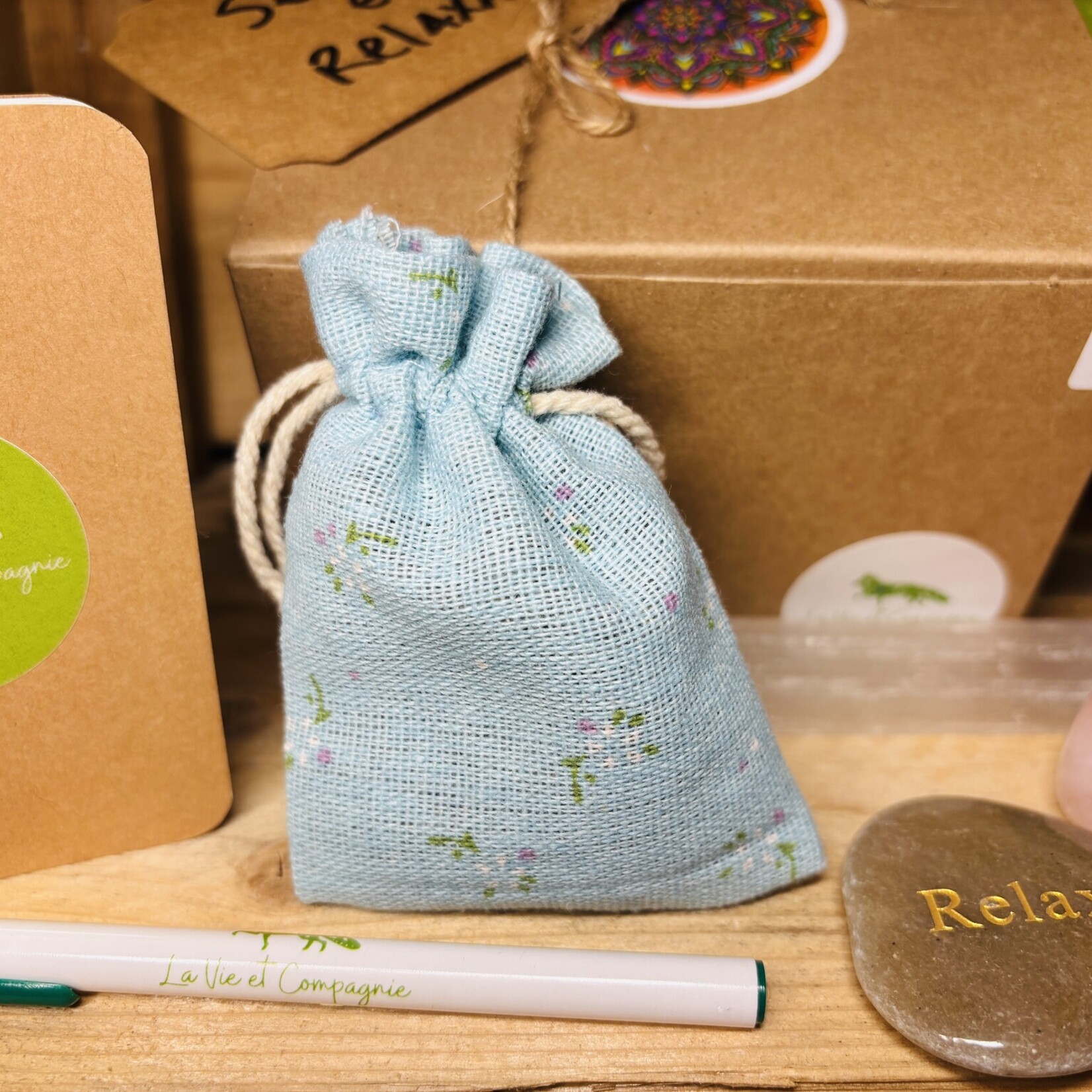 Boîte Cadeau Relaxation – Un Rituel Apaisant pour la Paix, la Douceur et l’Équilibre Intérieur