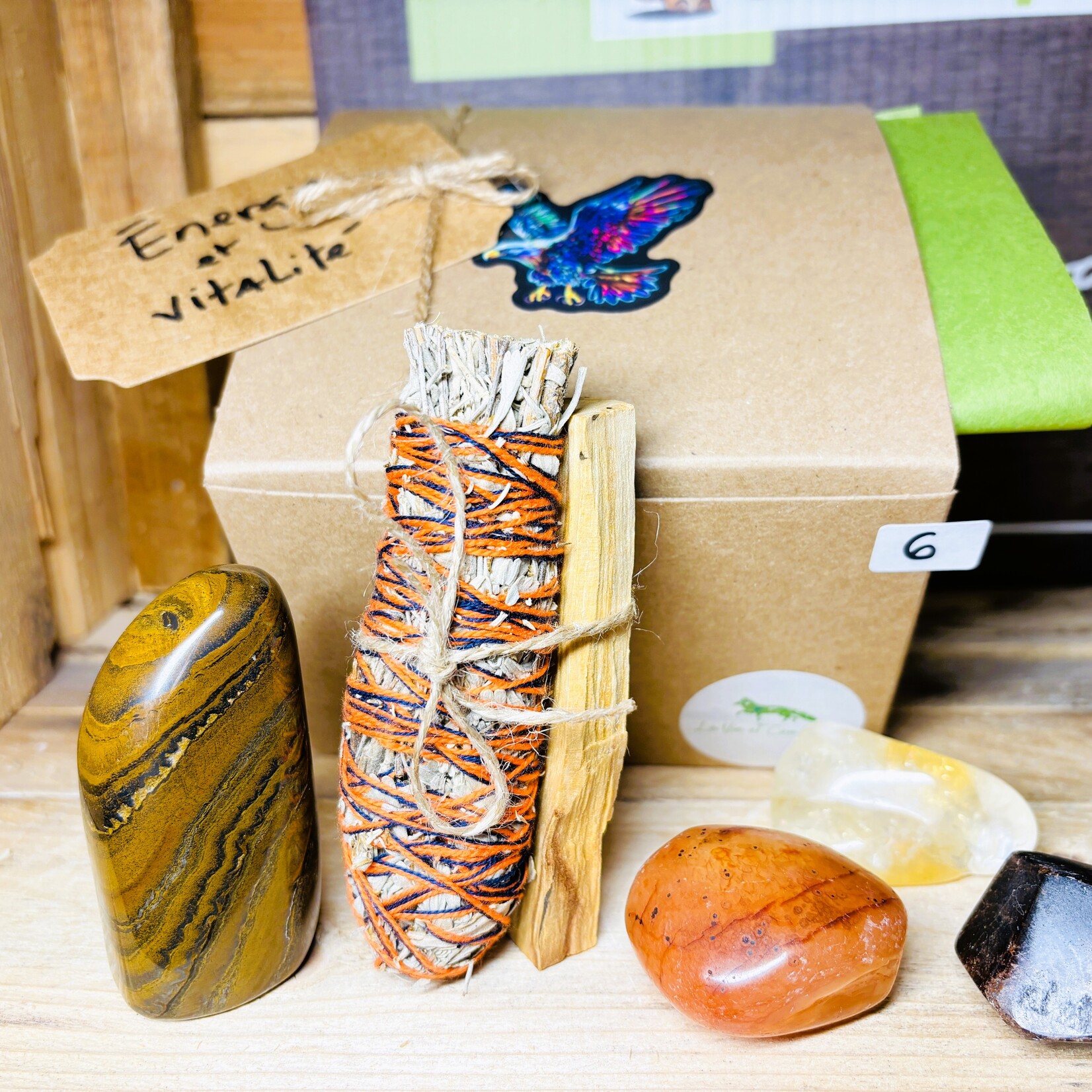 Energy & Vitality Gift Box – Crystals for Motivation, Courage & Positive Energy