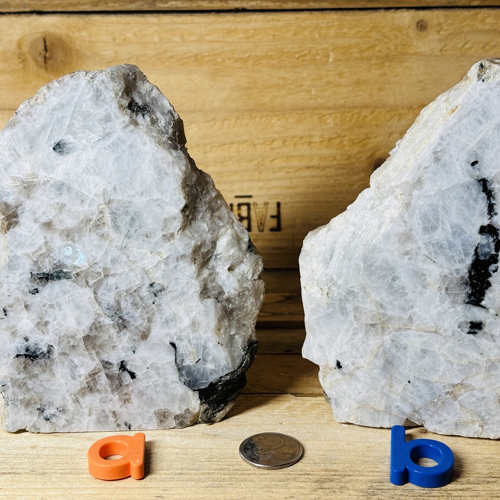 Rainbow Moonstone Raw & Polished – Feminine Energy & Intuition