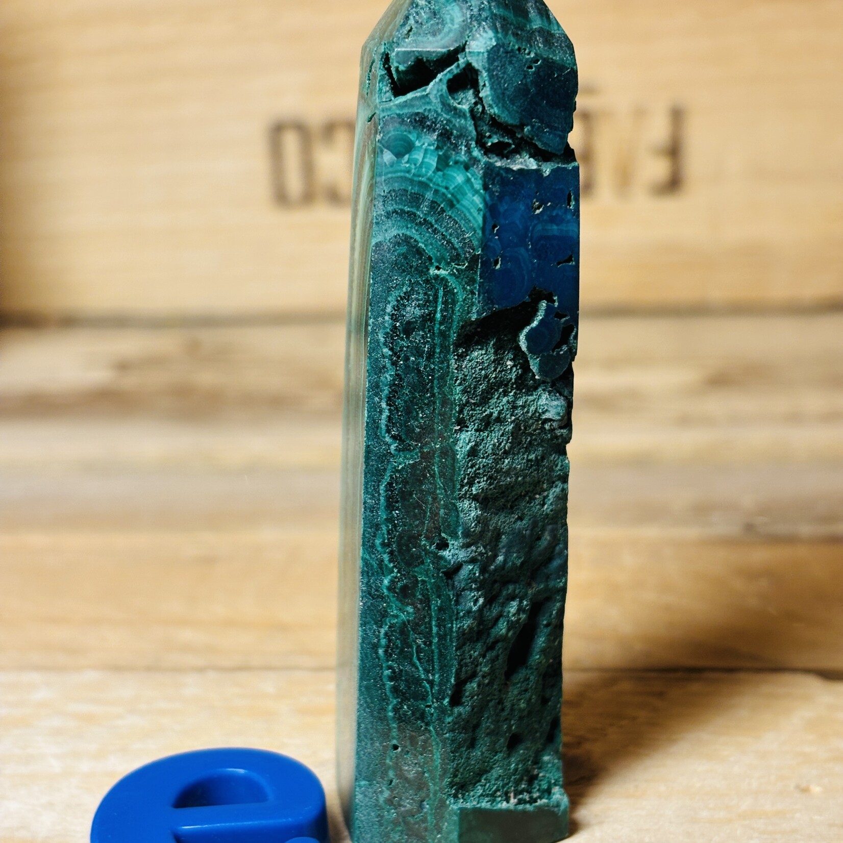 Grande Tour de Malachite – Pierre d'Énergie Naturelle et de Guérison Émotionnelle