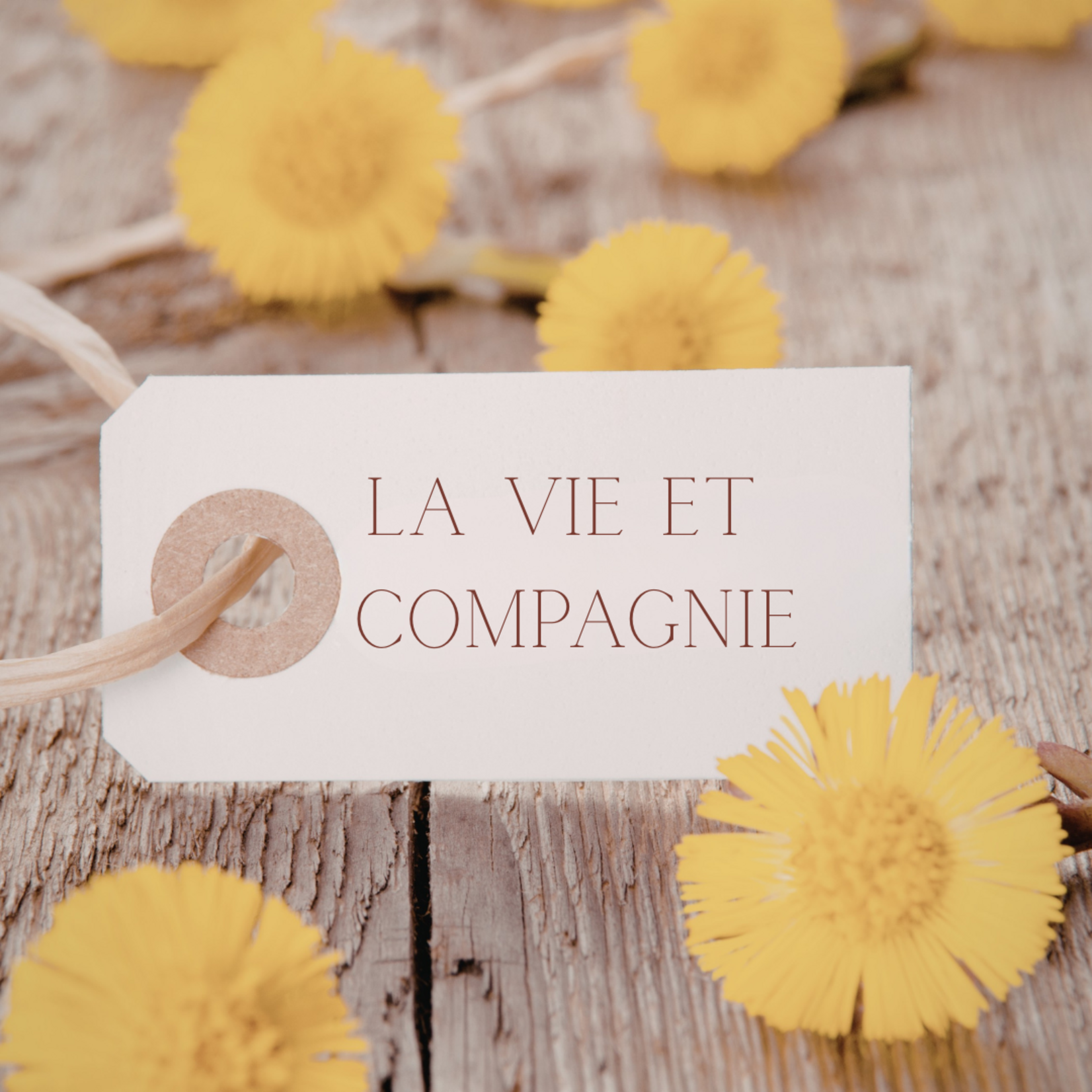 Physical Gift Certificate Ready to Give | La Vie et Compagnie
