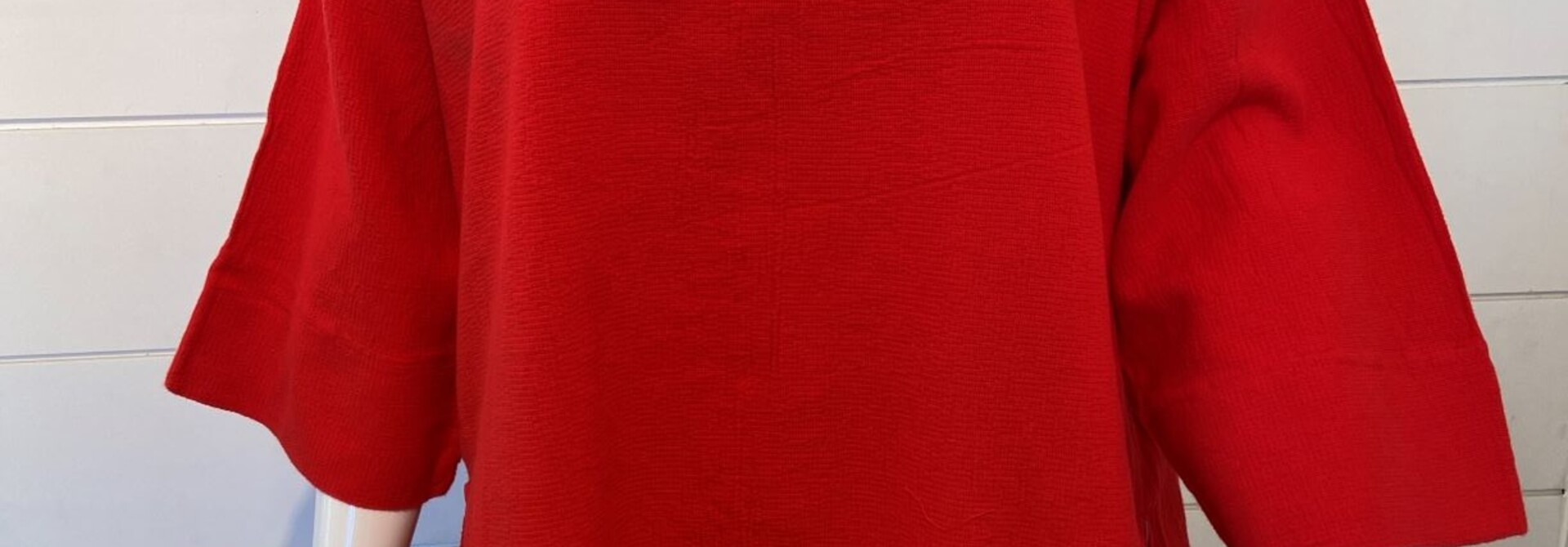 Ezze Wear Tunic Pullover