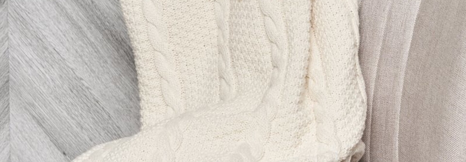 Parkhurst Cable Knit Throw