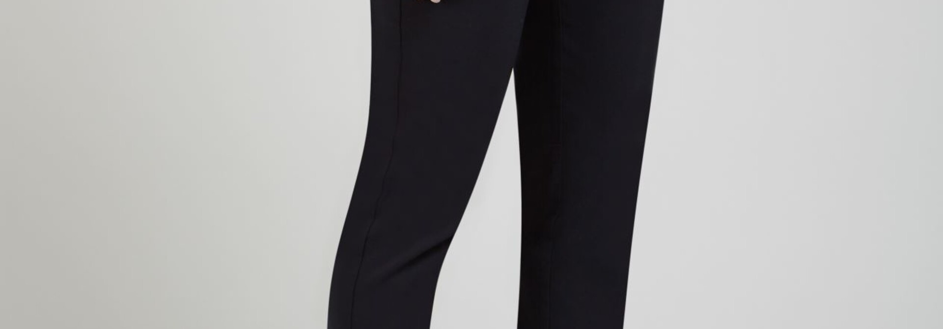 Slim Leg Pull-on Pant 1721