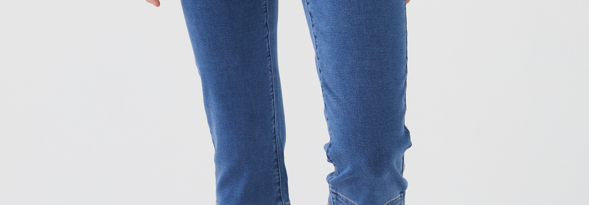 Denim Pull-on Capri