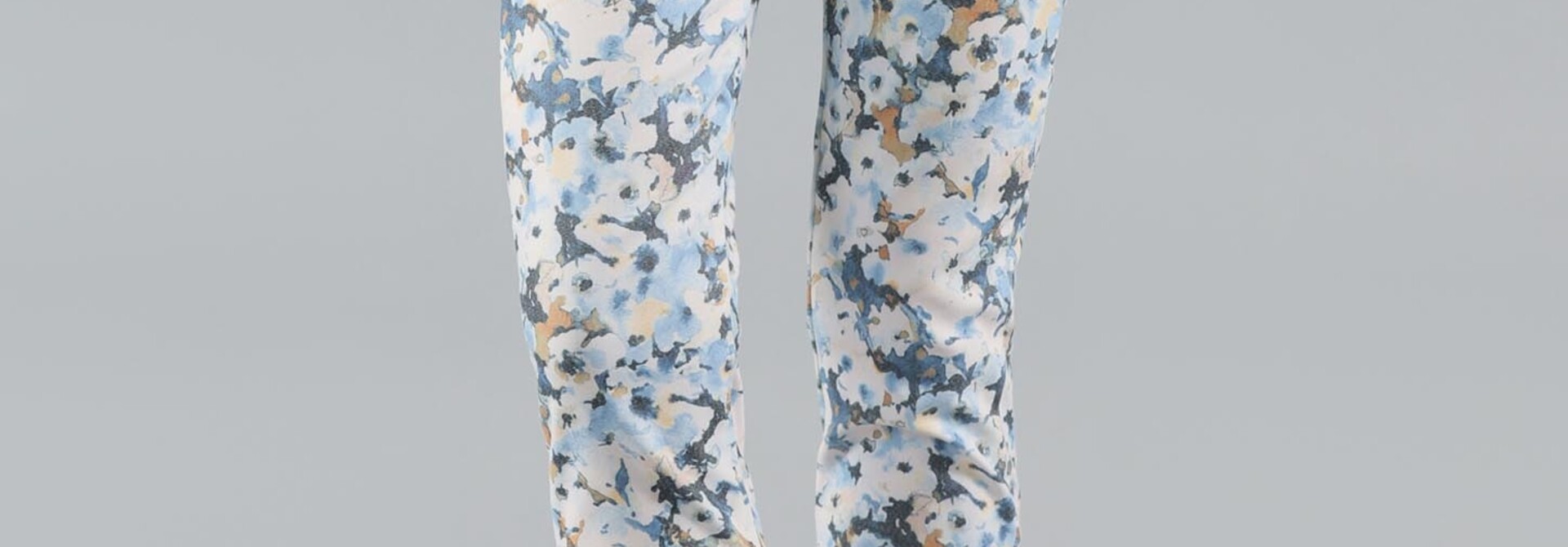 Floral Pullon Capri