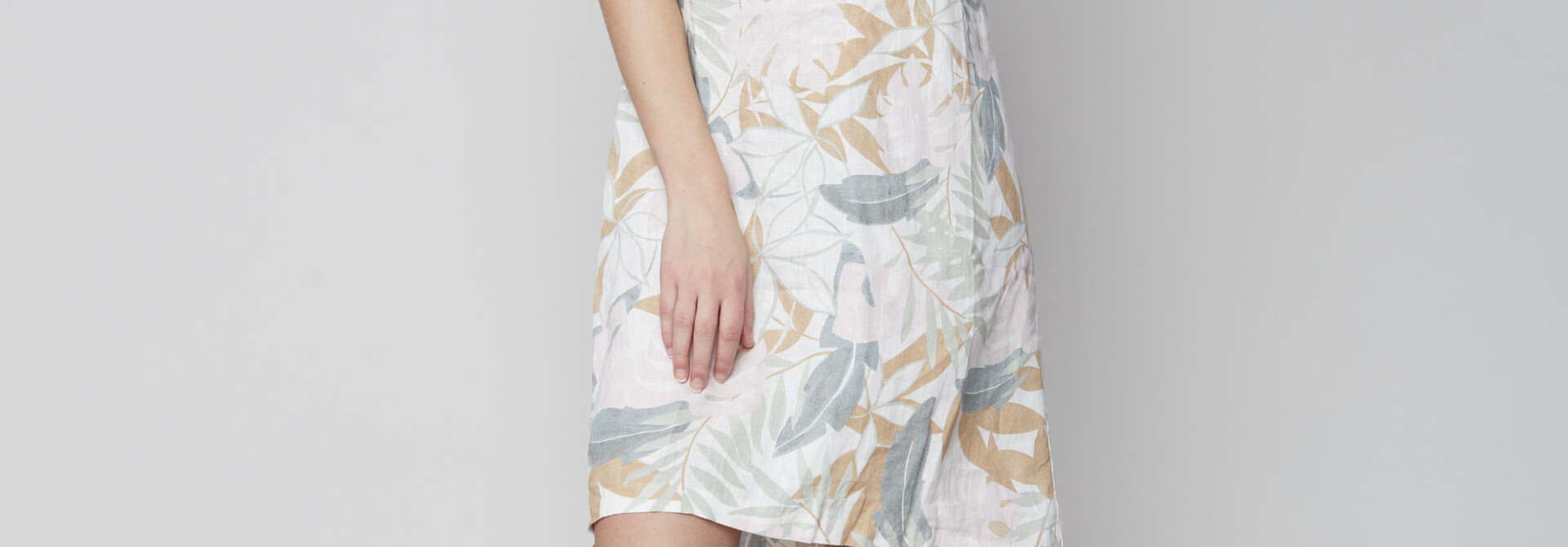 Sleeveless Linen Dress
