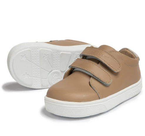 shooshoos shooshoos brown kicks