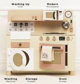 le toy van le toy van family size wooden play kitchen