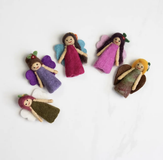 winding road (faire) felted wool finger puppet