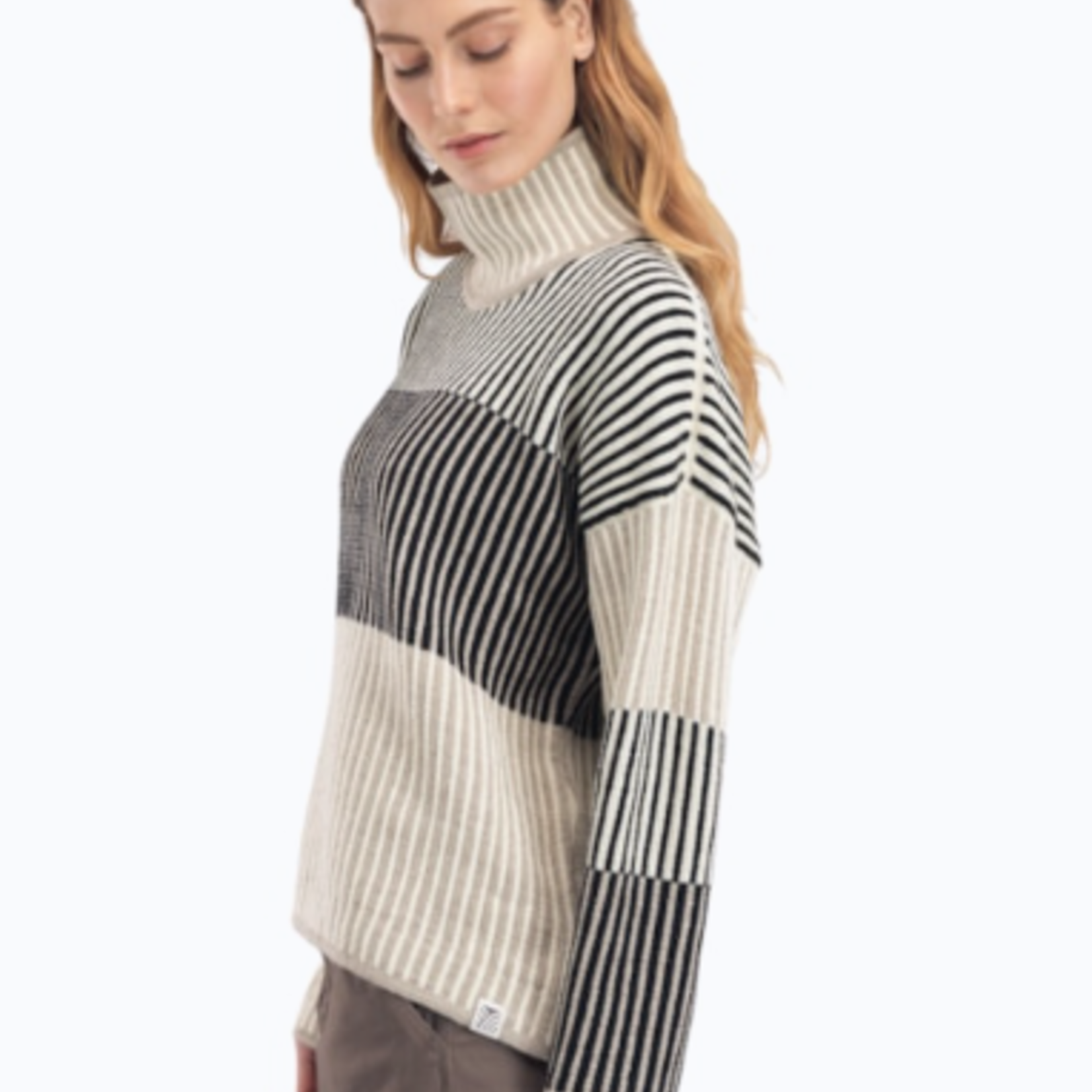 Dale of Norway Dale Skarstind Sweater (W)