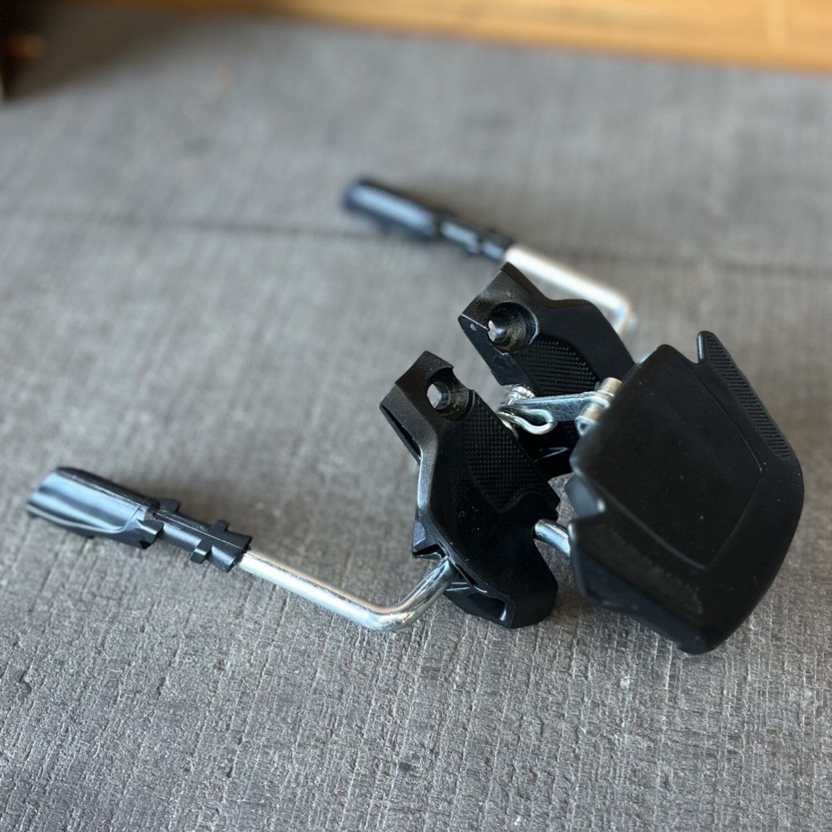 Marker Universal Duke/Jester/Baron/Griffon/Tour/Squire Brake Each