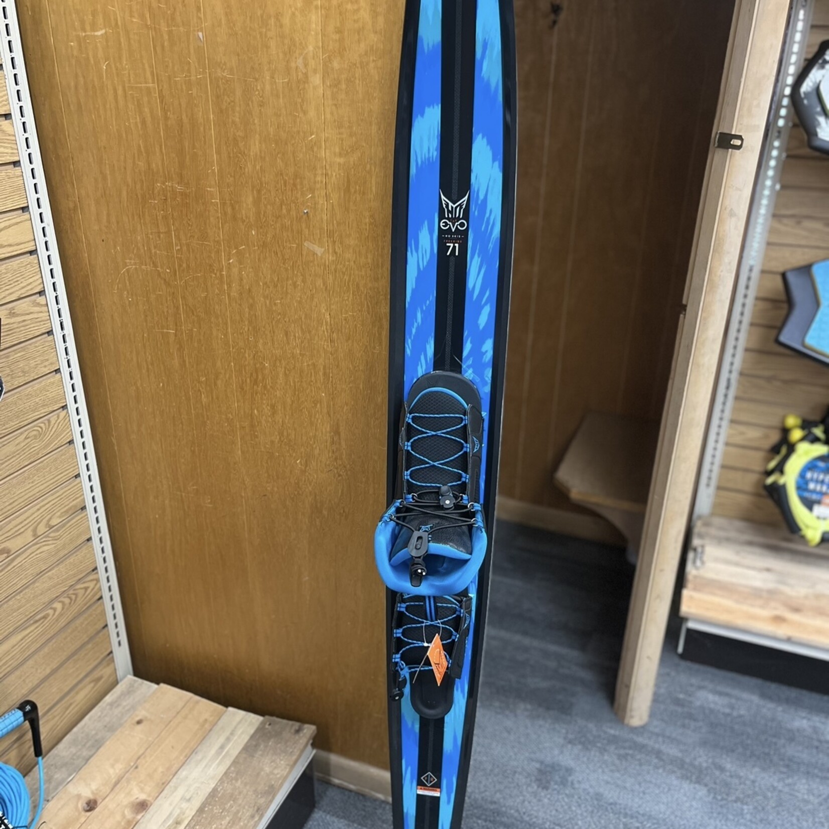 HO Sports HO 71” EVO w/FreeMax ART (10-15) Slalom Waterski (M)