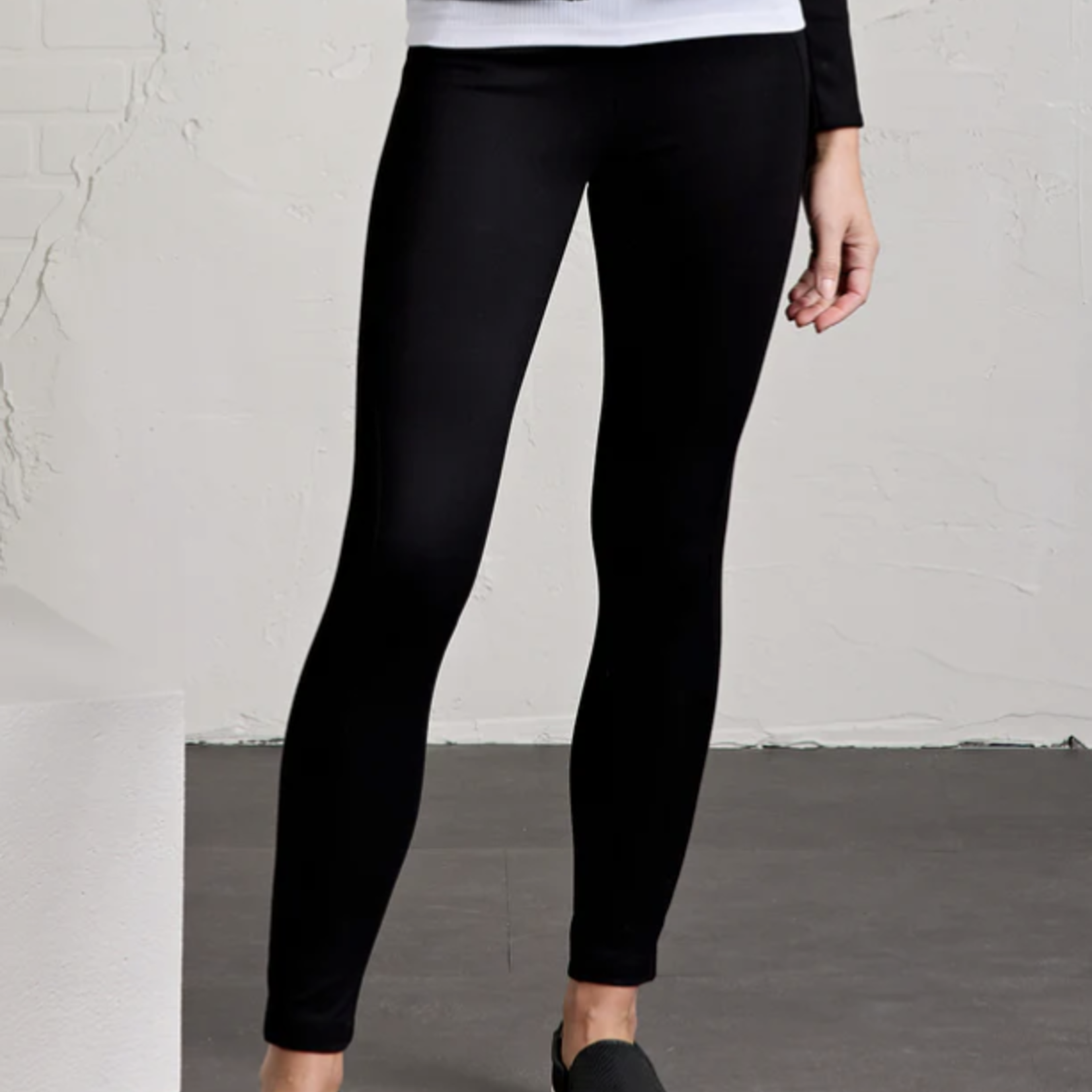 Tasc Performance Tasc Traveluxe Slim Pant (W)