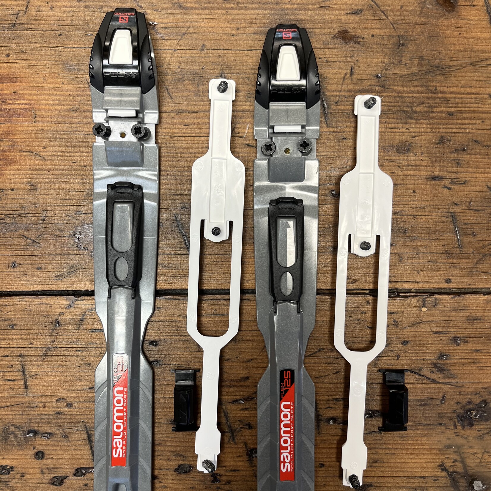 Salomon Salomon SNS Pilot Sport Skate Nordic Binding (A) 15/16