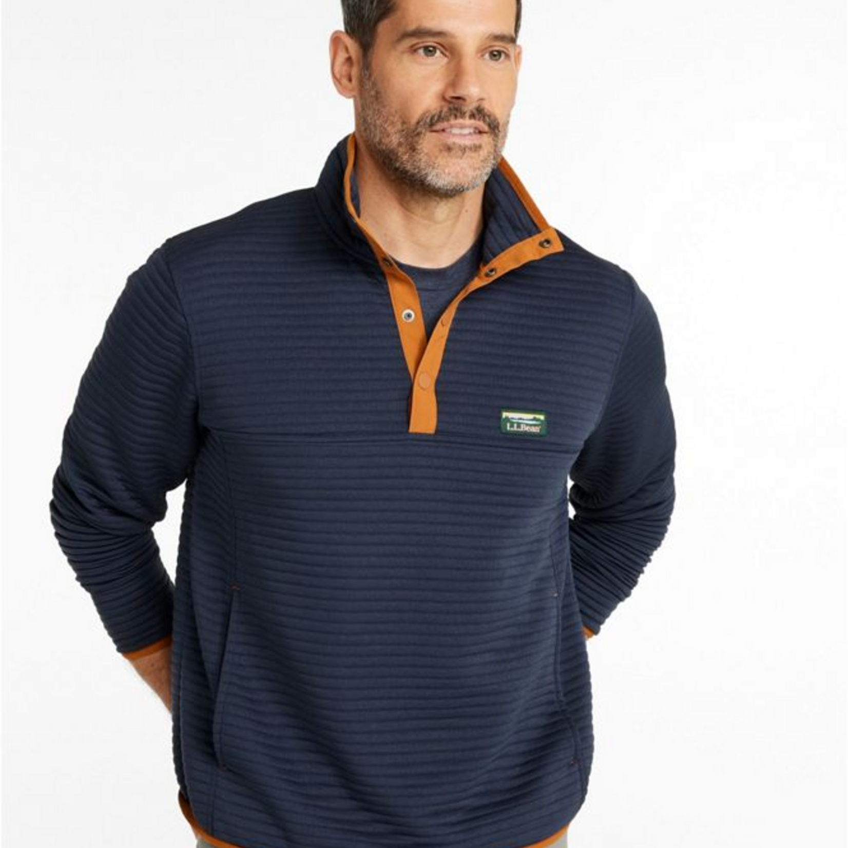 L.L Bean L.L. Bean Airlight Knit Pullover (M)