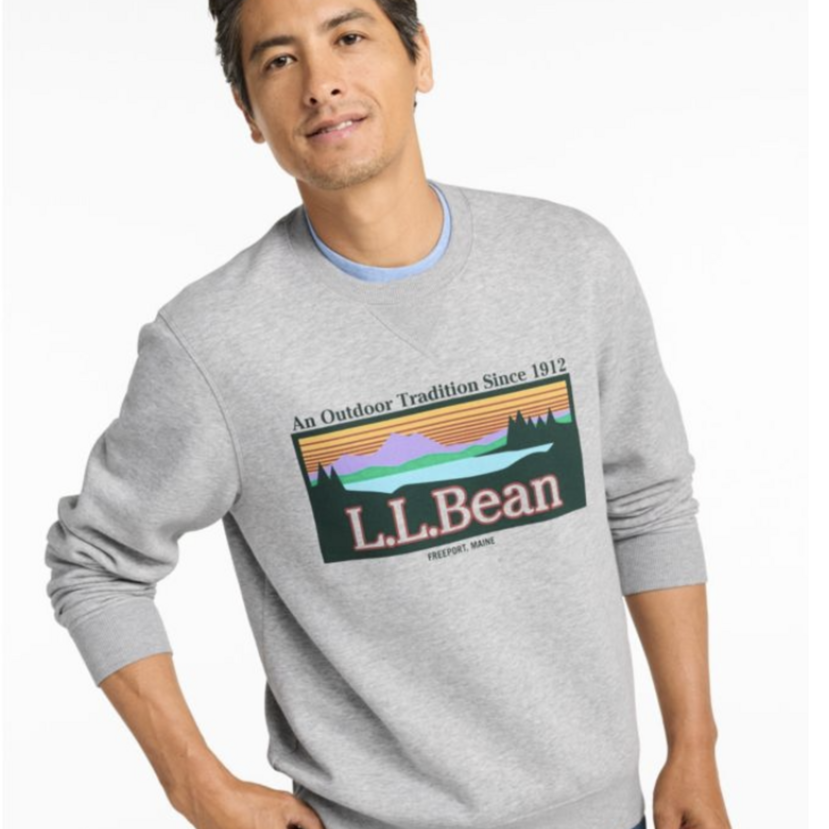 L.L Bean L.L.Bean Essential Logo Crewneck Sweatshirt (M)