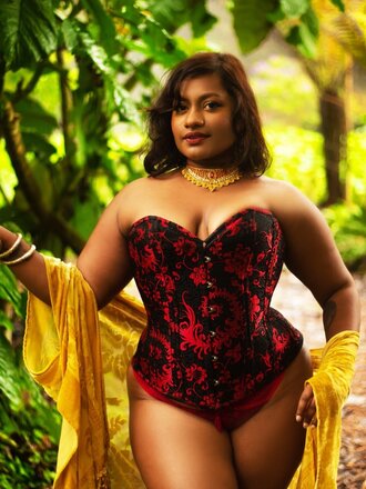 Dark Garden Bespoke Sweetheart Victorian (Satin or Brocade)