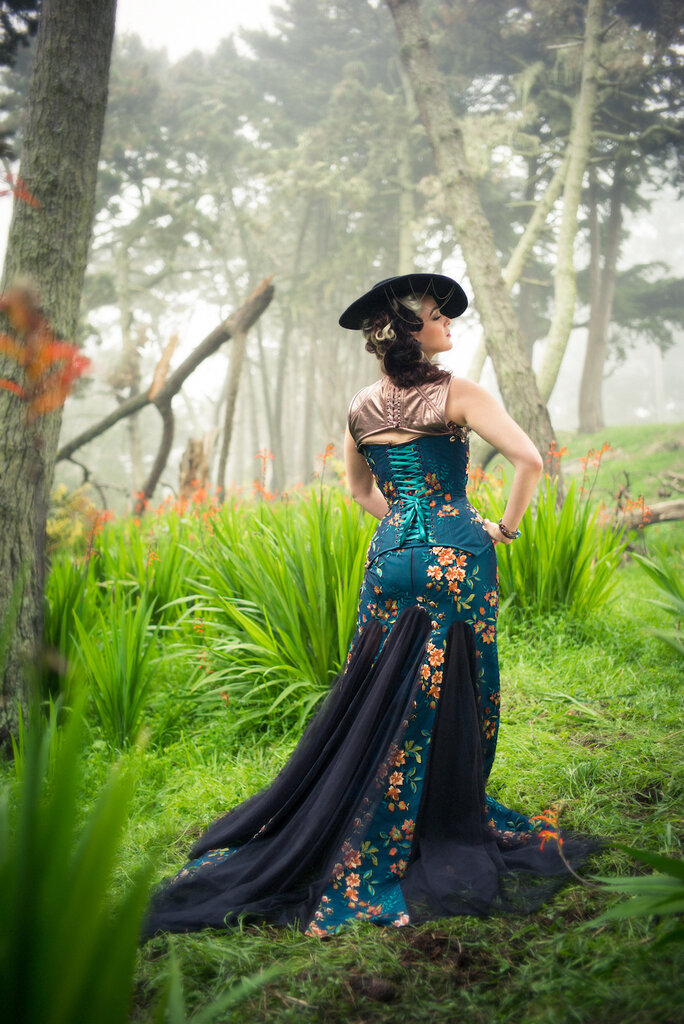 Dark Garden Bespoke Sansa (Satin or Brocade)