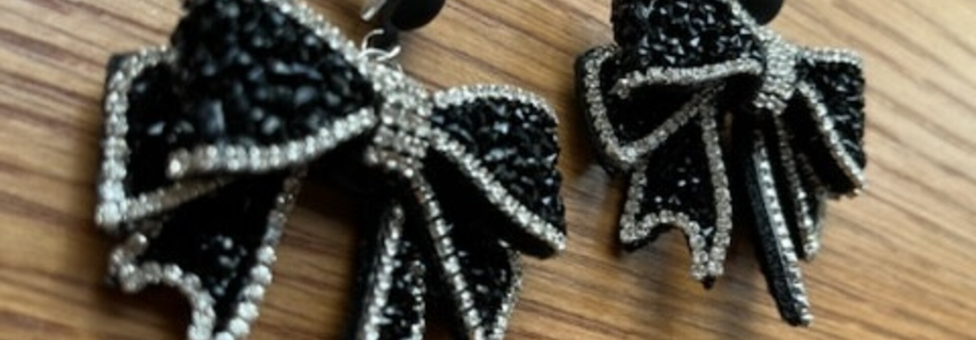 Black Rhinestone Bows Earrings