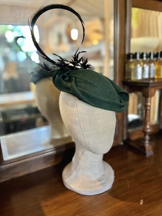 Kalico Delafay Green Sculpted Felt Hat with Vintage Bird & Removable Curled Black Pheasant Feather Kalico Delafay Green Sculpted Felt Hat with Vintage Bird & Removable Curled Black Pheasant Feather