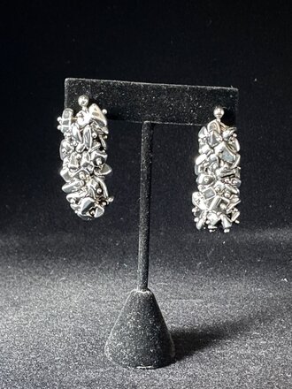 Ninolia Ninolia  Silver Cluster Bead Stud Earrings Ninolia Ninolia  Silver Cluster Bead Stud Earrings