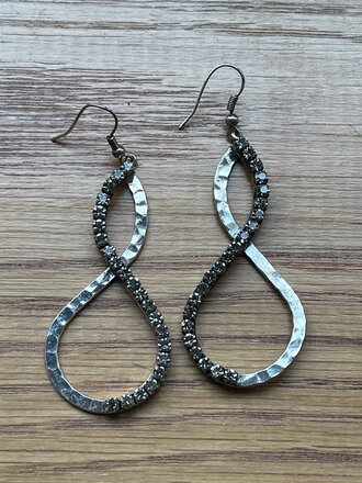 Escape from Paris Escape from Paris Antique Silver Infinity Dangle Earring Escape from Paris Escape from Paris Antique Silver Infinity Dangle Earring