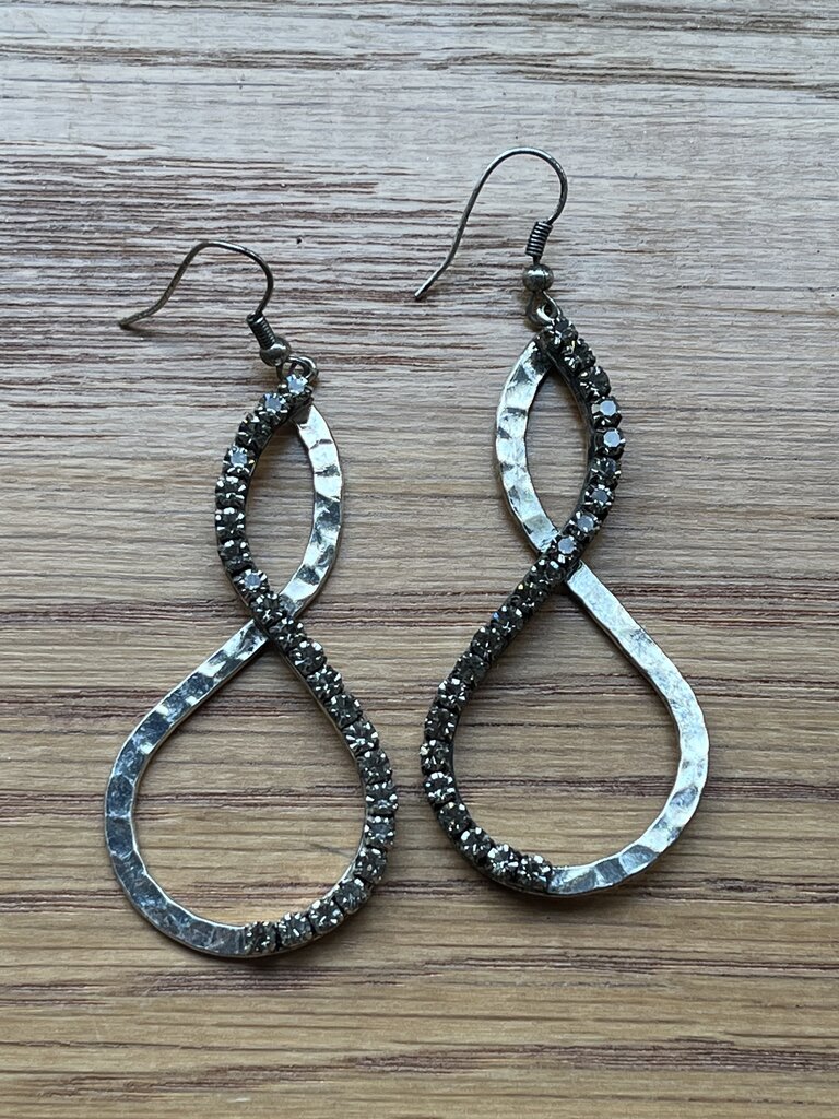 Escape from Paris Escape from Paris Antique Silver Infinity Dangle Earring