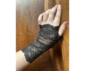 FETICO】LACE FINGERLESS GLOVES black LACE FINGERLESS GLOVES