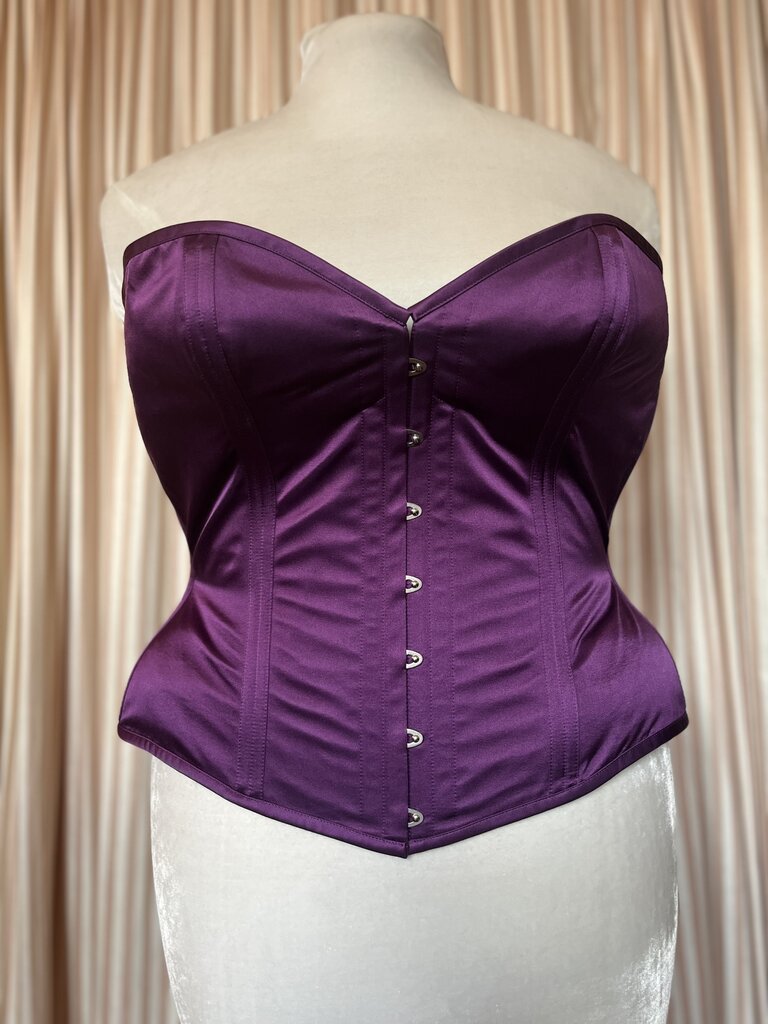 Dark Garden Sweetheart in Amethyst Satin 36 (Limited Edition)