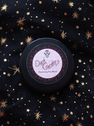 Petals & Poison Petals & Poison x Dark Garden Mourning Tea Petals & Poison Petals & Poison x Dark Garden Mourning Tea
