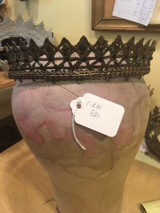 Kalico Delafay Kalico Delafay Deep Bronze Crown Diamond Lace Topaz/Set Crystals