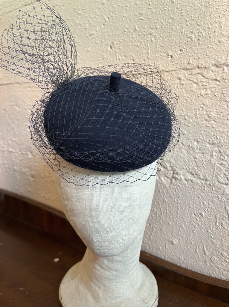 Kalico Delafay Kalico Delafay Navy Felt Button Beret with Veil