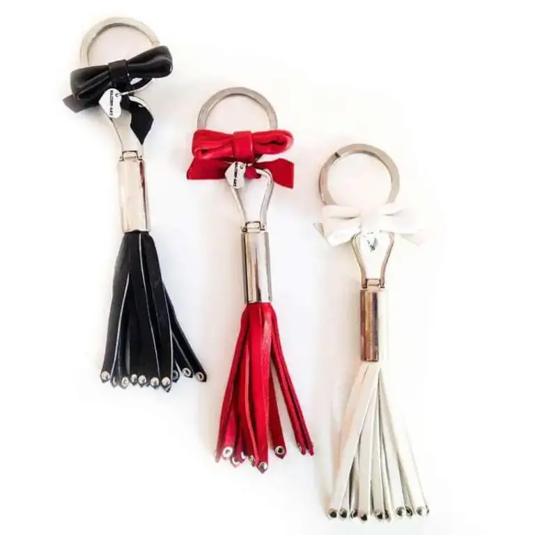 Maiden Art Fetish Keychain