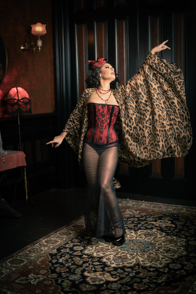 Dark Garden Signature Victorian with Lace Overlay [Made To Order]
