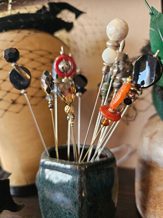 Kalico Delafay Kalico Delafay Hat Pins