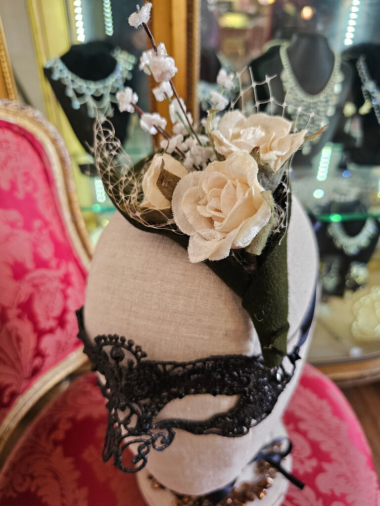 Kalico Delafay Kalico Delafay Olive Felt Fascinator Clip with Vintage Velvet Flowers