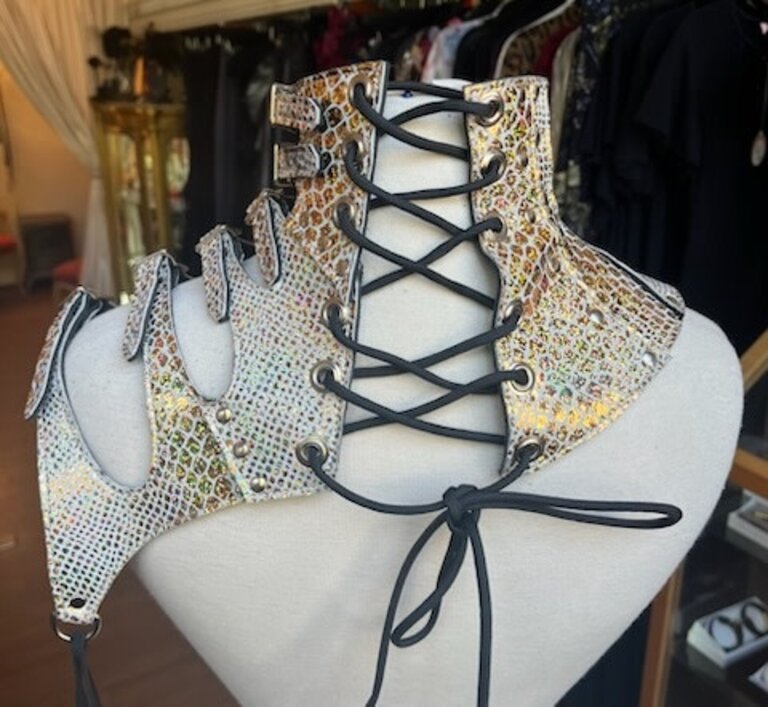 Lyric Wilson Xenolux Xenolux Shimekorosu Collar