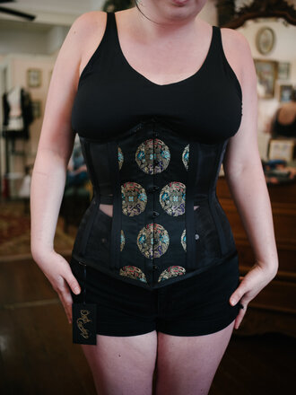 Dark Garden Medallion Brocade Risque Cupid 26 (Limited Edition) Dark Garden Medallion Brocade Risque Cupid 26 (Limited Edition)