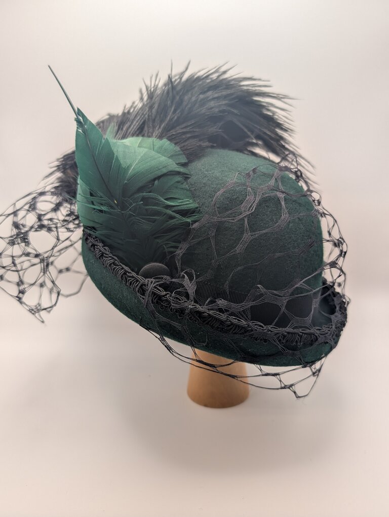 Kalico Delafay Kalico Delafay Deep Green Felt Mini Bowler with Veiling & Ostrich Feather