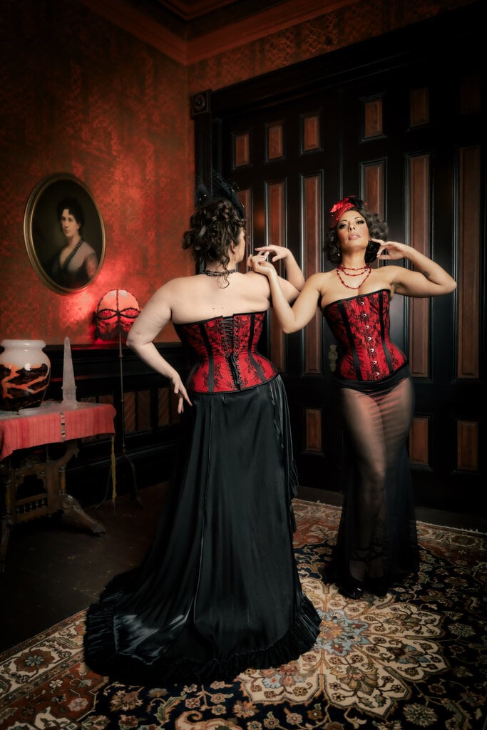 Dark Garden Signature Valentine with Lace Overlay [Made To Order]