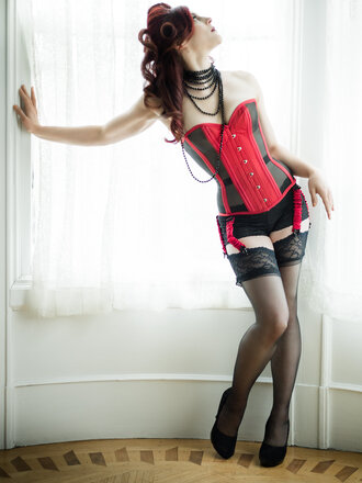 Dark Garden Signature Risque Sweetheart in Red Satin/Black Mesh