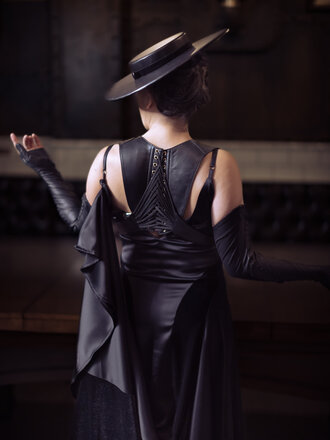 Dark Garden Posture Harness in Black Leather [Made to Order]