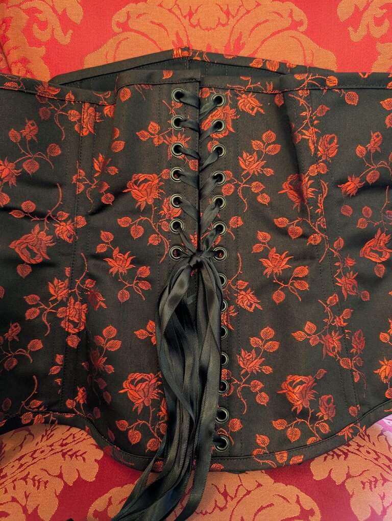 Dark Garden Cincher in Red Rose Coutil 26 (Limited Edition)