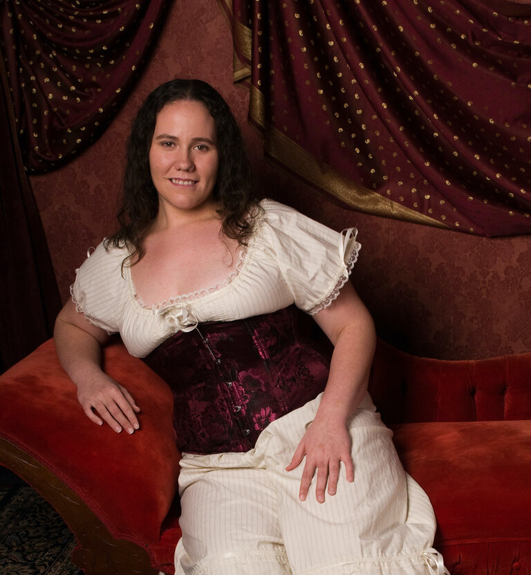 Dark Garden Cincher in Red Rose Coutil 26 (Limited Edition)