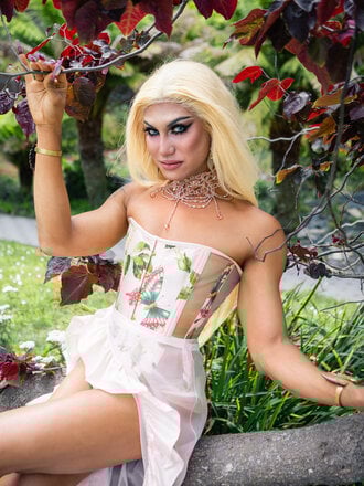 Dark Garden Personalized Design Dollymop Overbust – Risque