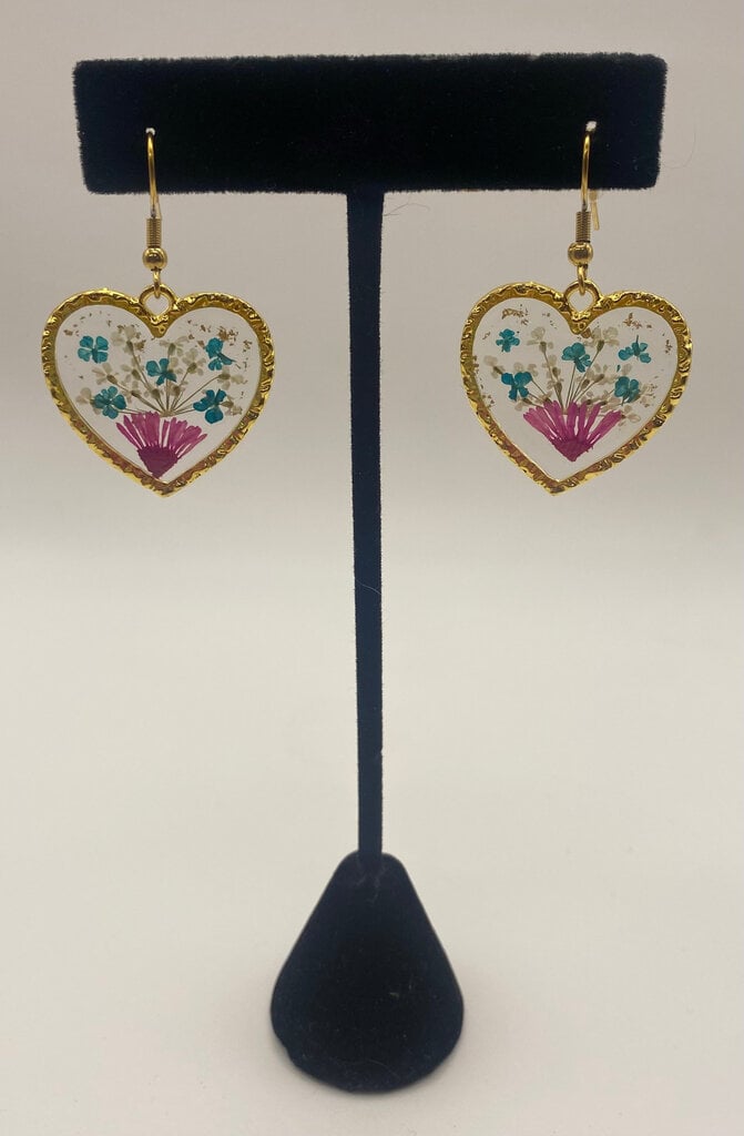 Yiwu Ivy Handicrafts Co Heart Shaped Pressed Flower Earrings