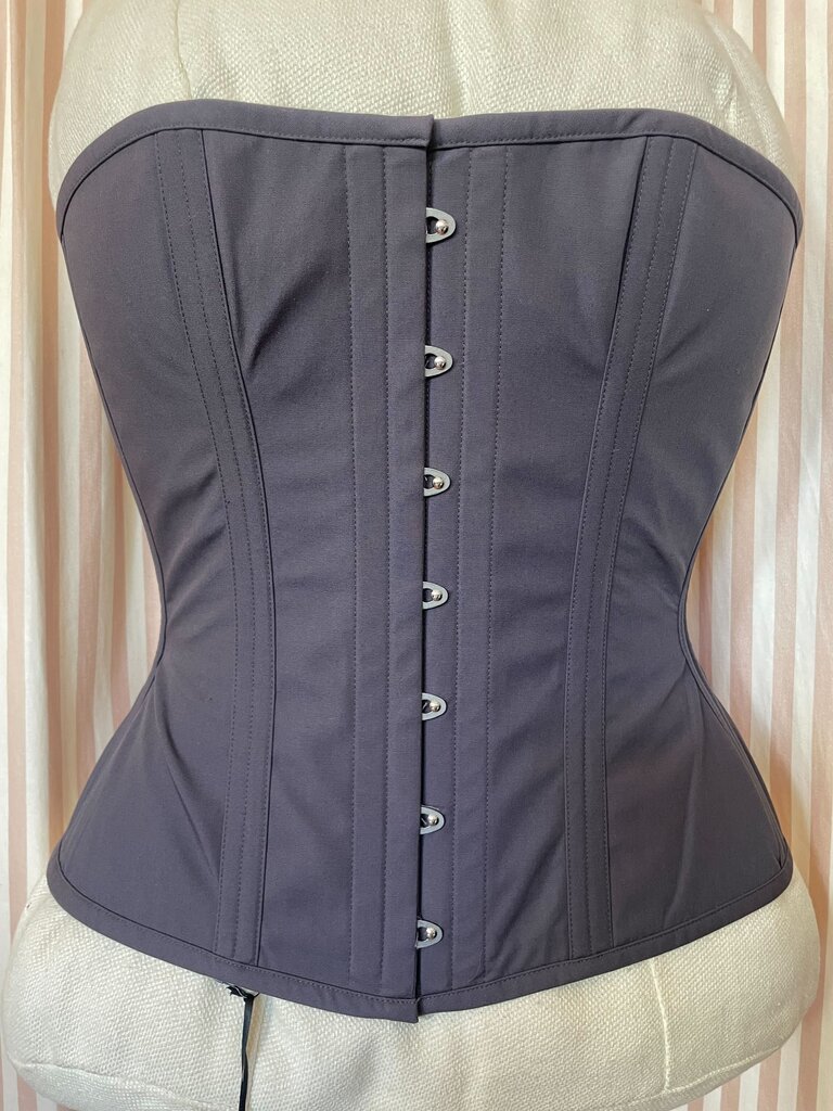 Dark Garden LE Victorian in Charcoal Poplin